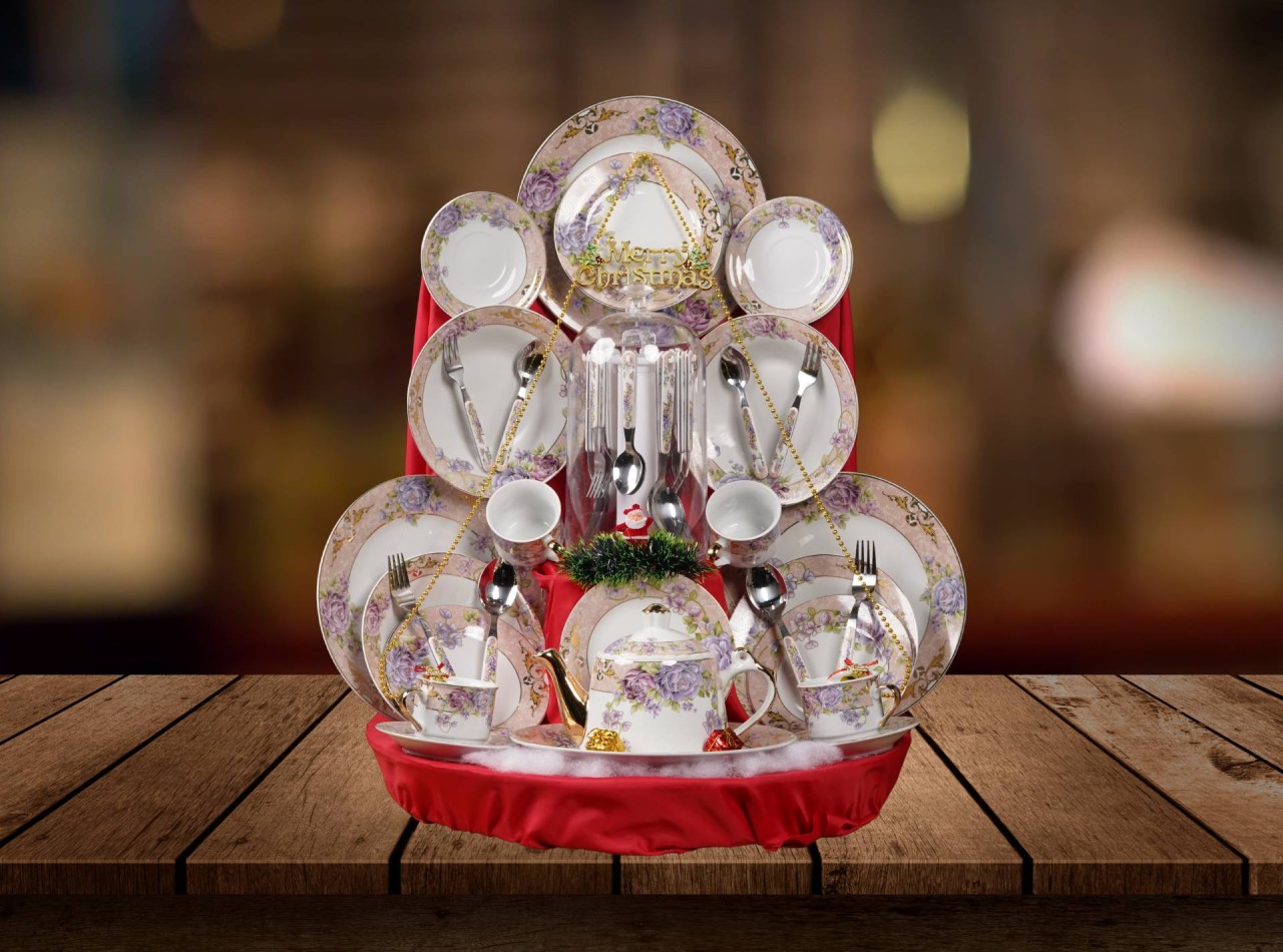 2025 HAMPERS NATAL POLAR BEAR CAMELIA